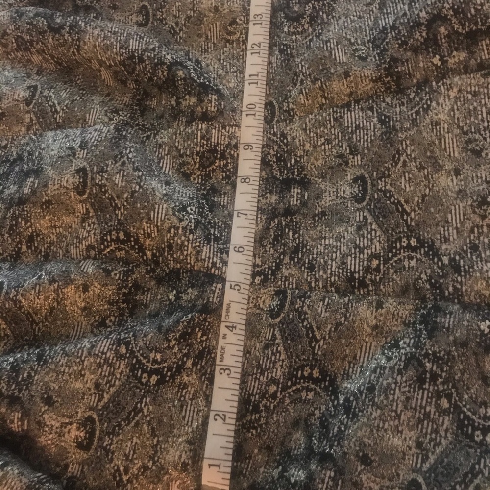 Dress - Picture 8 of 9